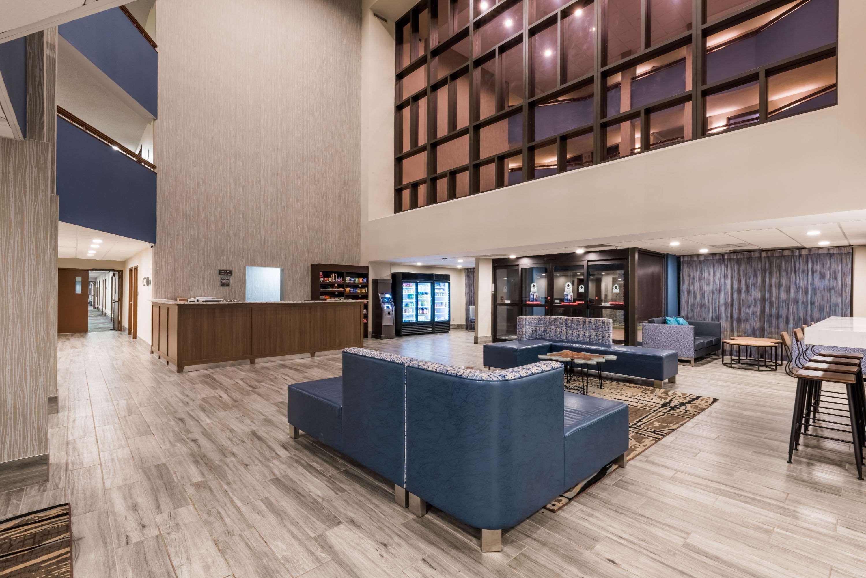 Days Inn By Wyndham Horsham Philadelphia Экстерьер фото
