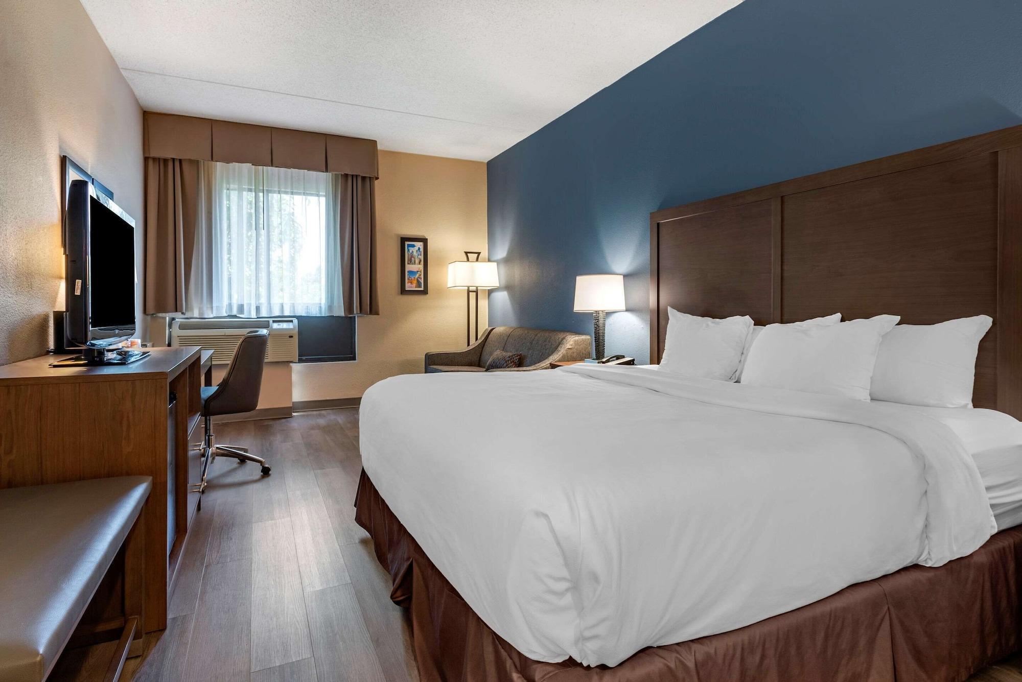 Days Inn By Wyndham Horsham Philadelphia Экстерьер фото