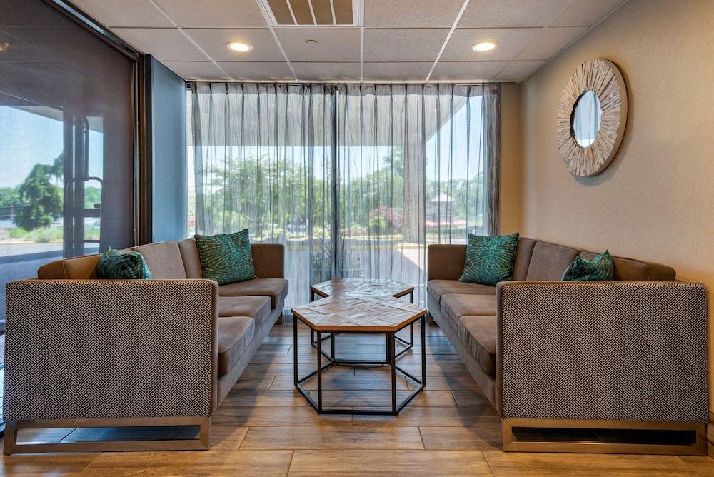 Days Inn By Wyndham Horsham Philadelphia Экстерьер фото