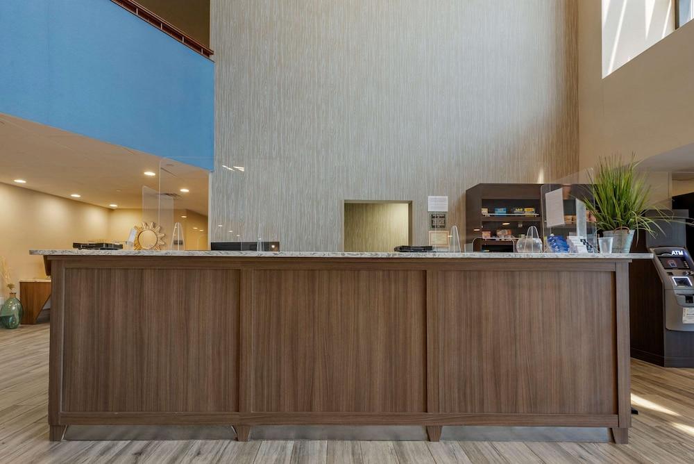 Days Inn By Wyndham Horsham Philadelphia Экстерьер фото